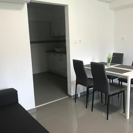 塞格德Tisza Gyongye Apartmanhaz公寓 外观 照片