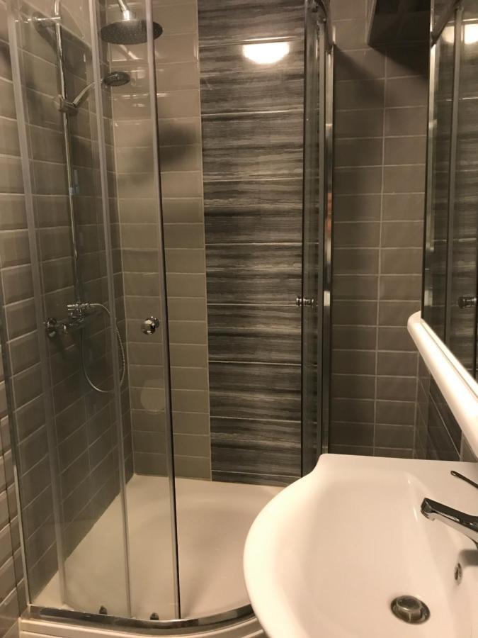 塞格德Tisza Gyongye Apartmanhaz公寓 外观 照片