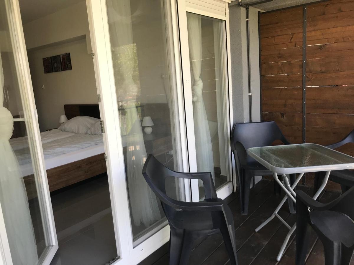 塞格德Tisza Gyongye Apartmanhaz公寓 外观 照片
