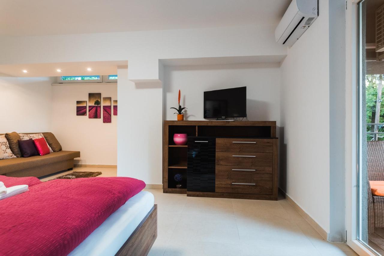 塞格德Tisza Gyongye Apartmanhaz公寓 外观 照片